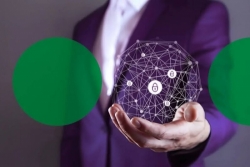 Звоним без денег на счету. Как операторы связи поддержали людей на карантине и что делать, чтобы активировать возможность общаться при отрицательном балансе