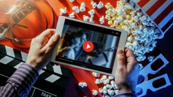 Популярность онлайн-кинотеатров за полгода выросла на 24%. На какой скорости интернета может смотреть онлайн Москва?